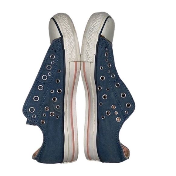 Converse Studded Blue Unisex Sneakers(Size 6
Men's,8 Women's) - Picture 6 of 7